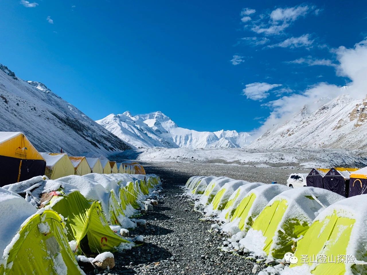 2024年西藏雅拉香波珠穆朗玛峰北坡攀登